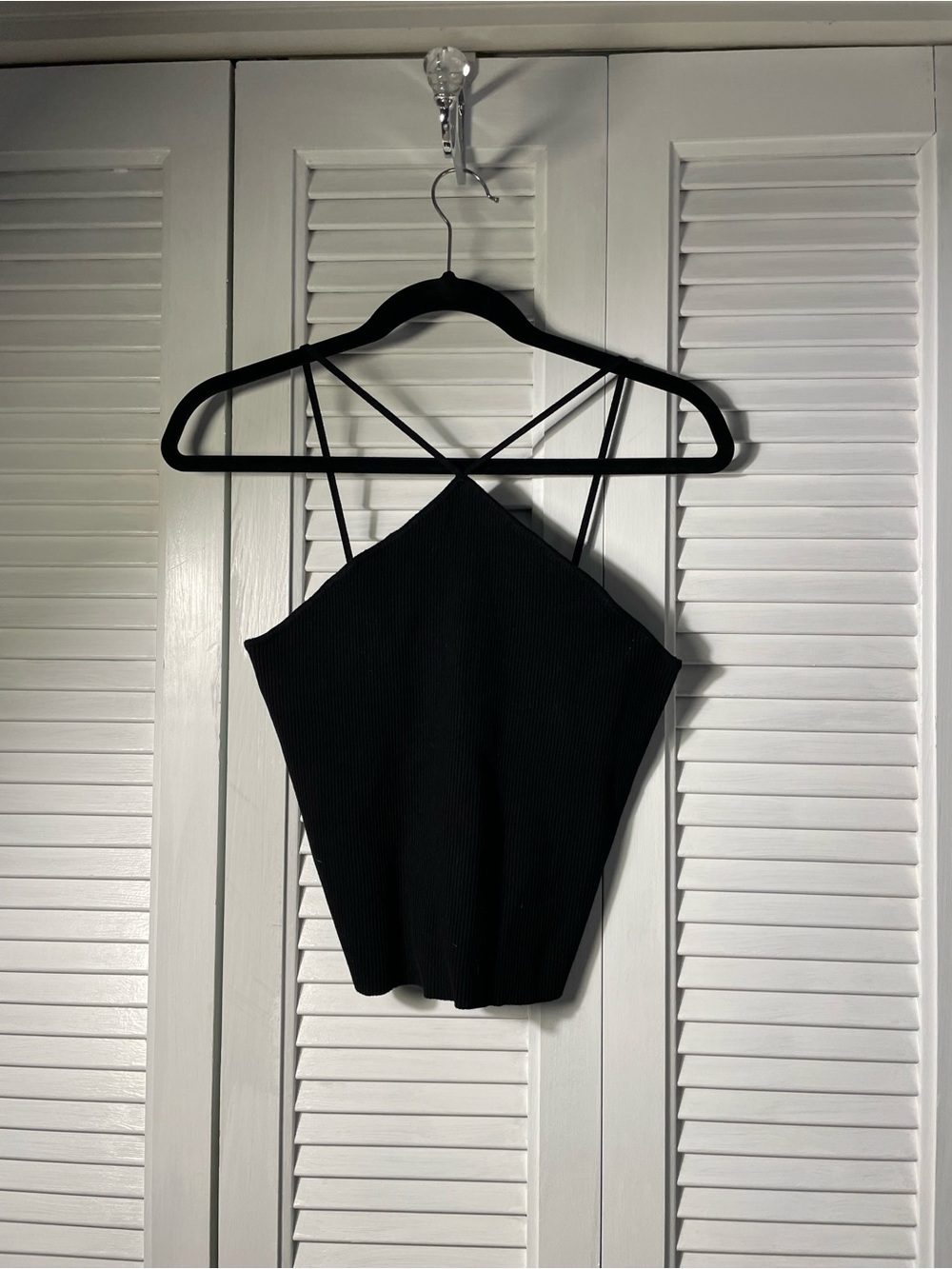 906. Zara Black Ribbed Crisscross Spaghetti Strap Halter Cropped Camisole Large